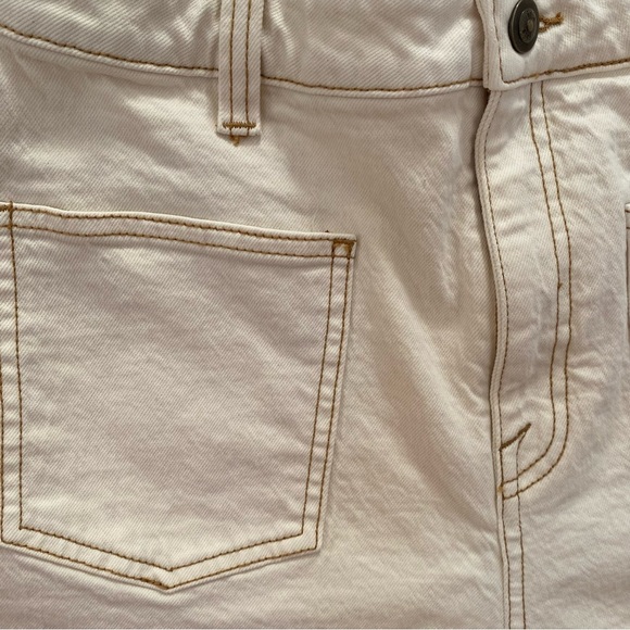 Joie Dorothea Flare Jean Cream White Size 29 NWOT - Picture 9 of 11